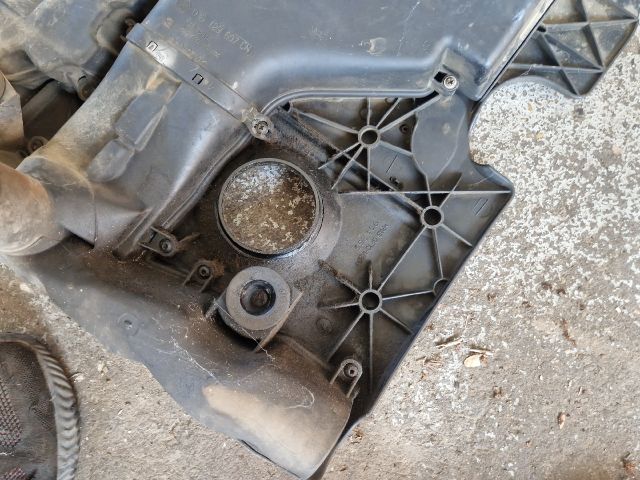 bontott VW GOLF IV Légszűrő Ház