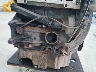 bontott VW GOLF IV Motor (Fűzött blokk hengerfejjel)