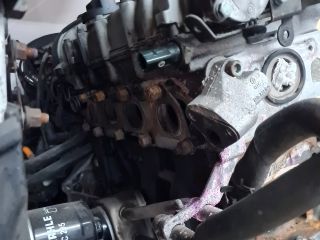 bontott VW GOLF IV Motor (Fűzött blokk hengerfejjel)