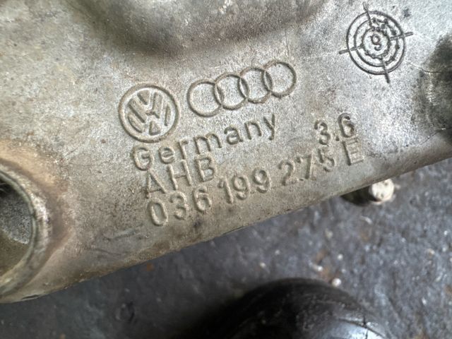 bontott VW GOLF IV Motor Tartó Bak (Fém)