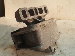 bontott VW GOLF IV Motor Tartó Bak (Fém)