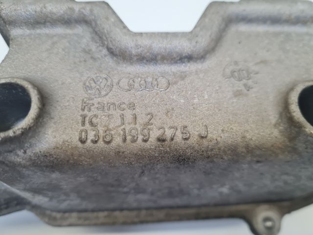 bontott VW GOLF IV Motor Tartó Bak (Fém)