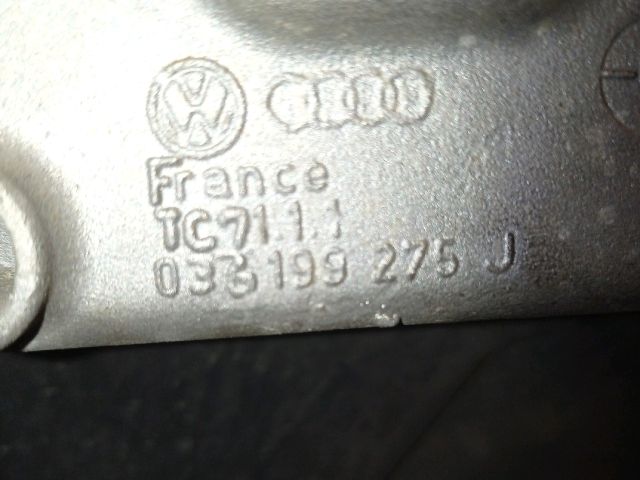 bontott VW GOLF IV Motor Tartó Bak (Fém)