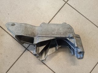 bontott VW GOLF IV Motor Tartó Bak (Pozíciófüggetlen)