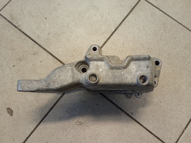 bontott VW GOLF IV Motor Tartó Bak (Pozíciófüggetlen)