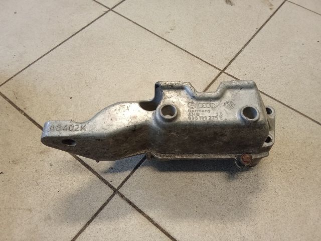 bontott VW GOLF IV Motor Tartó Bak (Pozíciófüggetlen)
