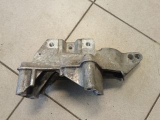bontott VW GOLF IV Motor Tartó Bak (Pozíciófüggetlen)