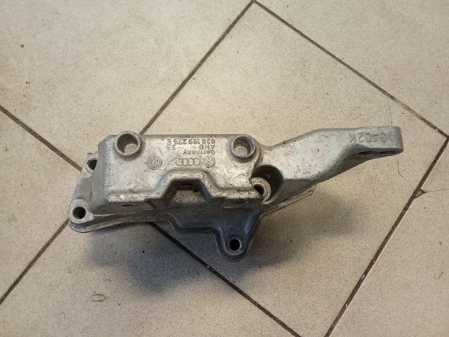 bontott VW GOLF IV Motor Tartó Bak (Pozíciófüggetlen)