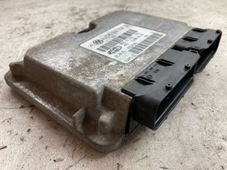 bontott VW GOLF IV Motorvezérlő