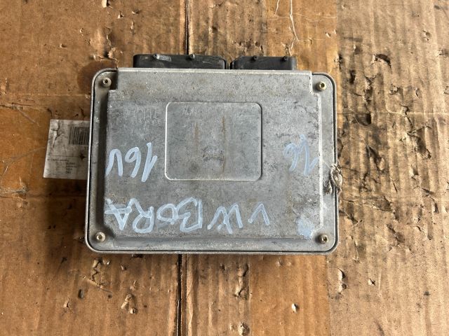 bontott VW GOLF IV Motorvezérlő