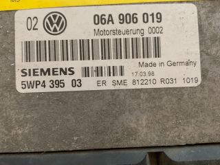 bontott VW GOLF IV Motorvezérlő