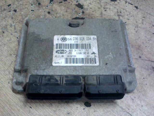 bontott VW GOLF IV Motorvezérlő
