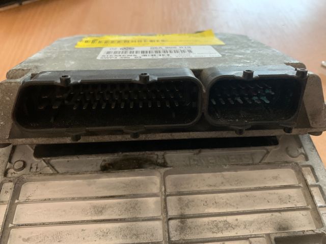 bontott VW GOLF IV Motorvezérlő