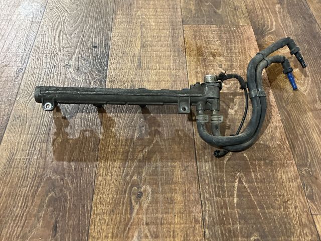 bontott VW GOLF IV Porlasztó Sor / Híd