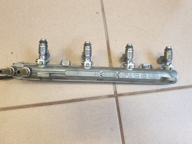 bontott VW GOLF IV Porlasztó Sor / Híd