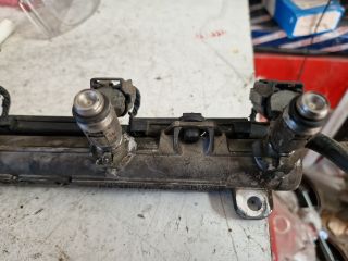 bontott VW GOLF IV Porlasztó Sor / Híd