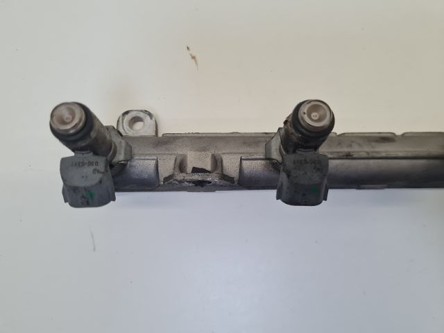 bontott VW GOLF IV Porlasztó Sor / Híd