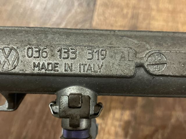 bontott VW GOLF IV Porlasztó Sor / Híd