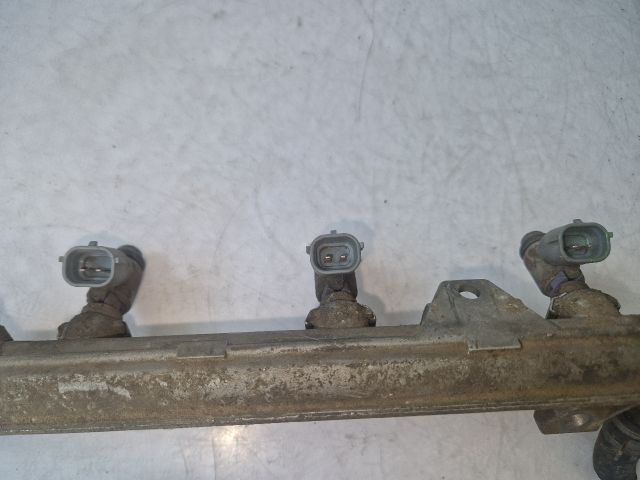 bontott VW GOLF IV Porlasztó Sor / Híd