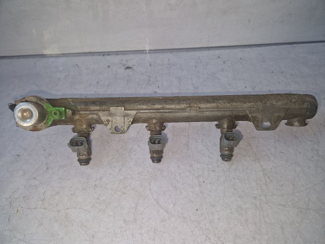 bontott VW GOLF IV Porlasztó Sor / Híd