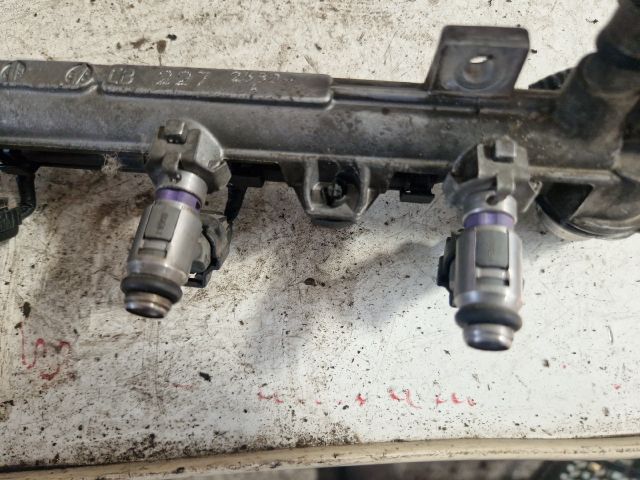 bontott VW GOLF IV Porlasztó Sor / Híd