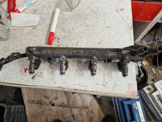 bontott VW GOLF IV Porlasztó Sor / Híd