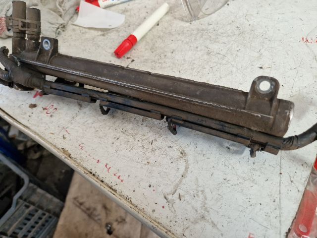 bontott VW GOLF IV Porlasztó Sor / Híd