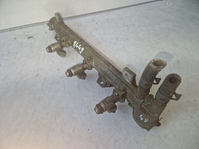 bontott VW GOLF IV Porlasztó Sor / Híd