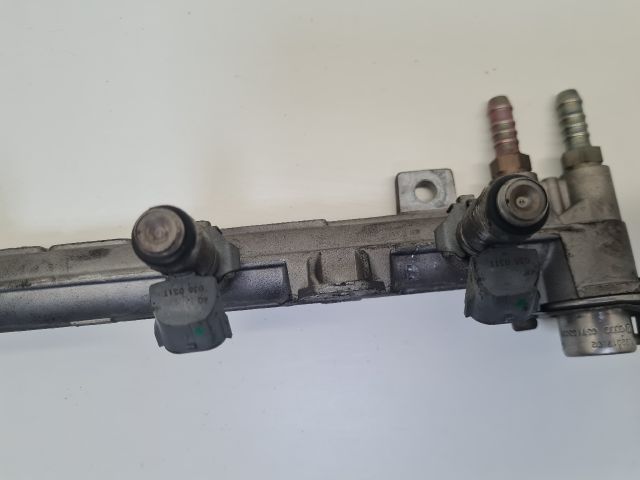 bontott VW GOLF IV Porlasztó Sor / Híd