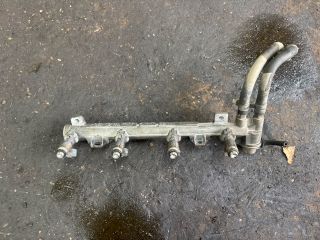 bontott VW GOLF IV Porlasztó Sor / Híd