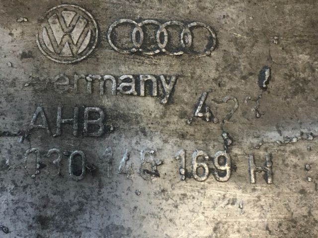 bontott VW GOLF IV Szervó Tartó Bak (Magában)
