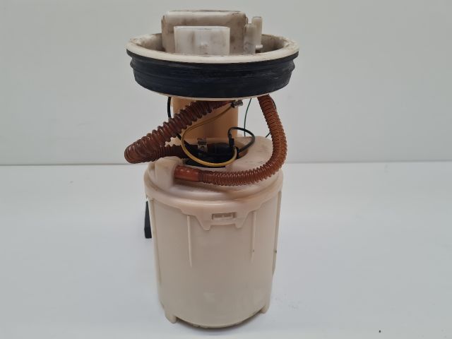 bontott VW GOLF IV Üzemanyag Szivattyú