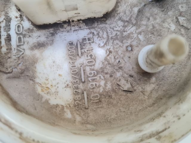 bontott VW GOLF IV Üzemanyag Szivattyú