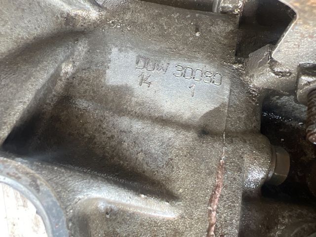 bontott VW GOLF IV Váltó (Mechanikus)