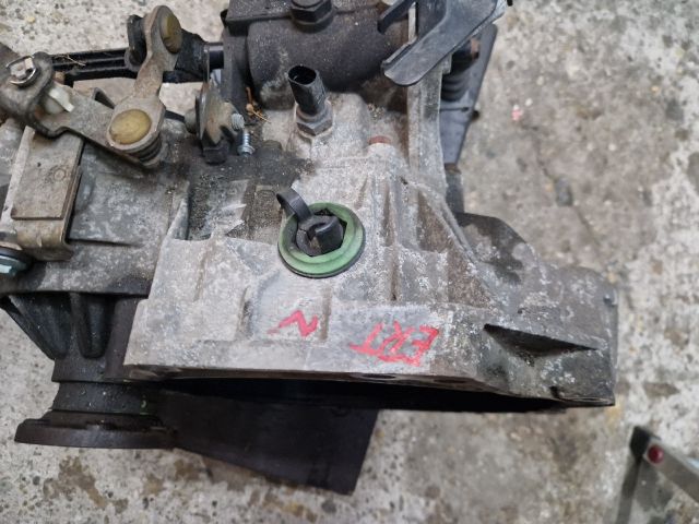 bontott VW GOLF IV Váltó (Mechanikus)