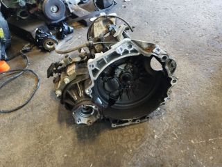 bontott VW GOLF IV Váltó (Mechanikus)