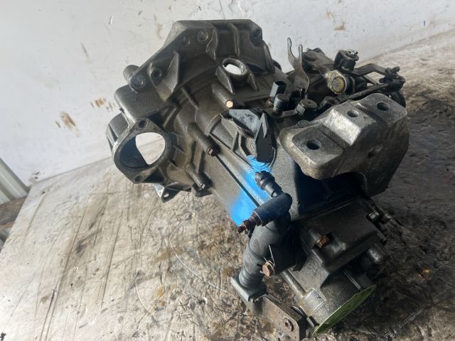 bontott VW GOLF IV Váltó (Mechanikus)