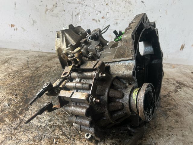 bontott VW GOLF IV Váltó (Mechanikus)