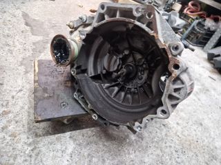 bontott VW GOLF IV Váltó (Mechanikus)
