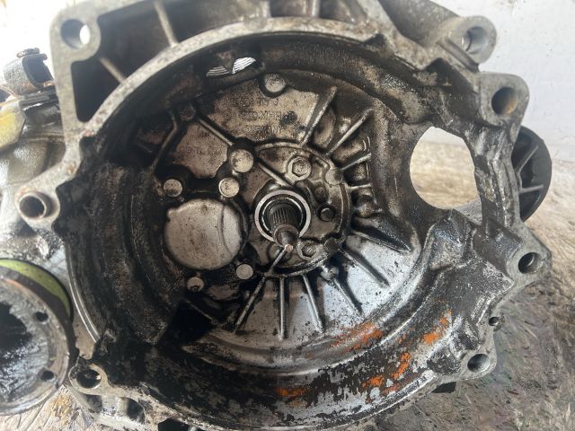 bontott VW GOLF IV Váltó (Mechanikus)