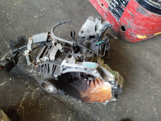 bontott VW GOLF IV Váltó (Mechanikus)