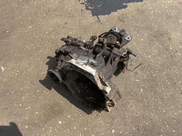 bontott VW GOLF IV Váltó (Mechanikus)