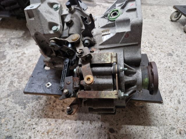 bontott VW GOLF IV Váltó (Mechanikus)