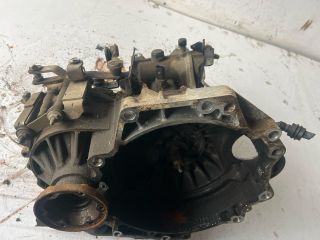 bontott VW GOLF IV Váltó (Mechanikus)