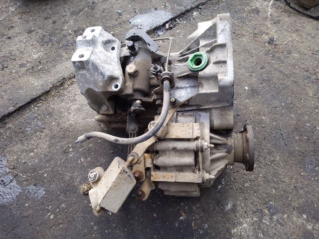 bontott VW GOLF IV Váltó (Mechanikus)