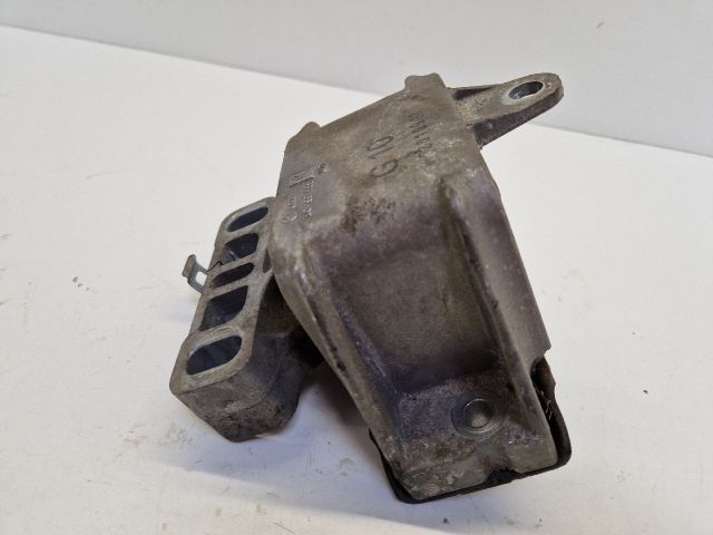 bontott VW GOLF IV Váltó Tartó Bak (Pozíciófüggetlen)