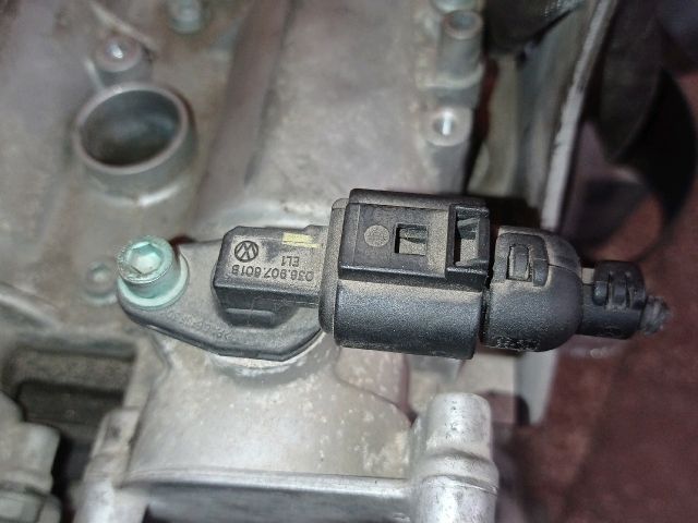 bontott VW GOLF IV Vezérműtengely Fordulatszám Jeladó