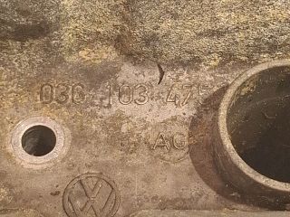 bontott VW GOLF IV Vezérműtengely Házzal