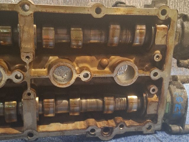 bontott VW GOLF IV Vezérműtengely Házzal