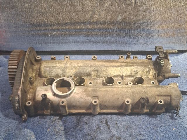 bontott VW GOLF IV Vezérműtengely Házzal